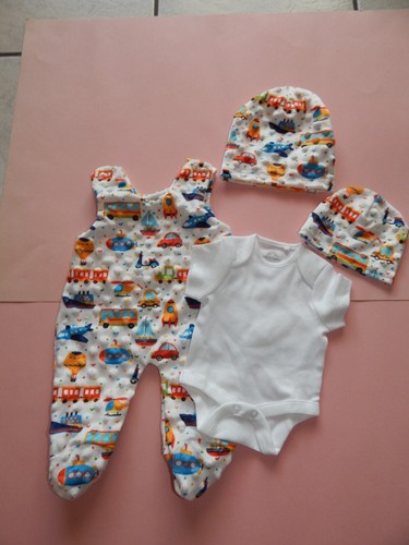 Babystrampler weiß mit